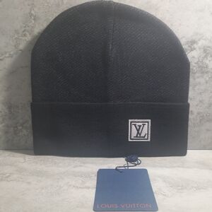 Louis Vuitton Black Checkered Beanie✨️